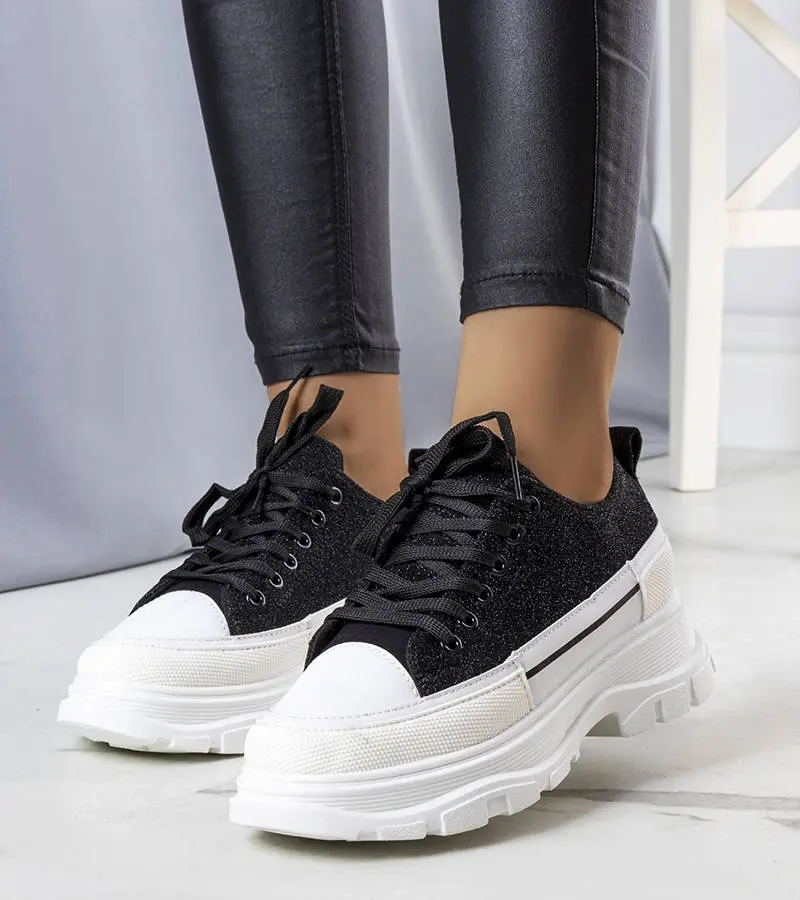 Gemre Black trainers Beat