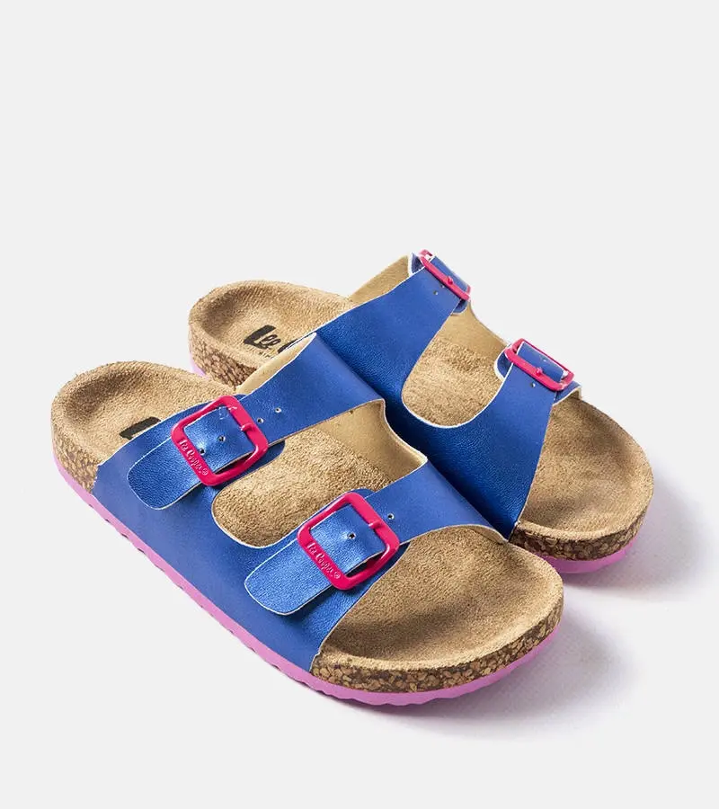 Lee Cooper - producent Modré žabky Lee Cooper