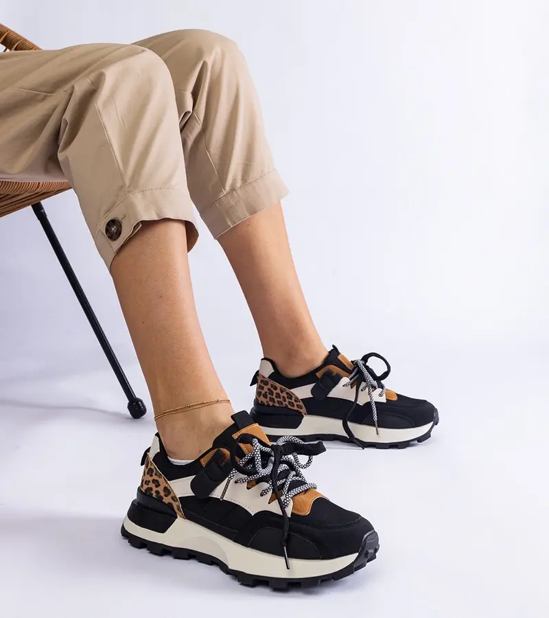 Gemre Čierne tenisky zdobené zvieracím motívom Soria