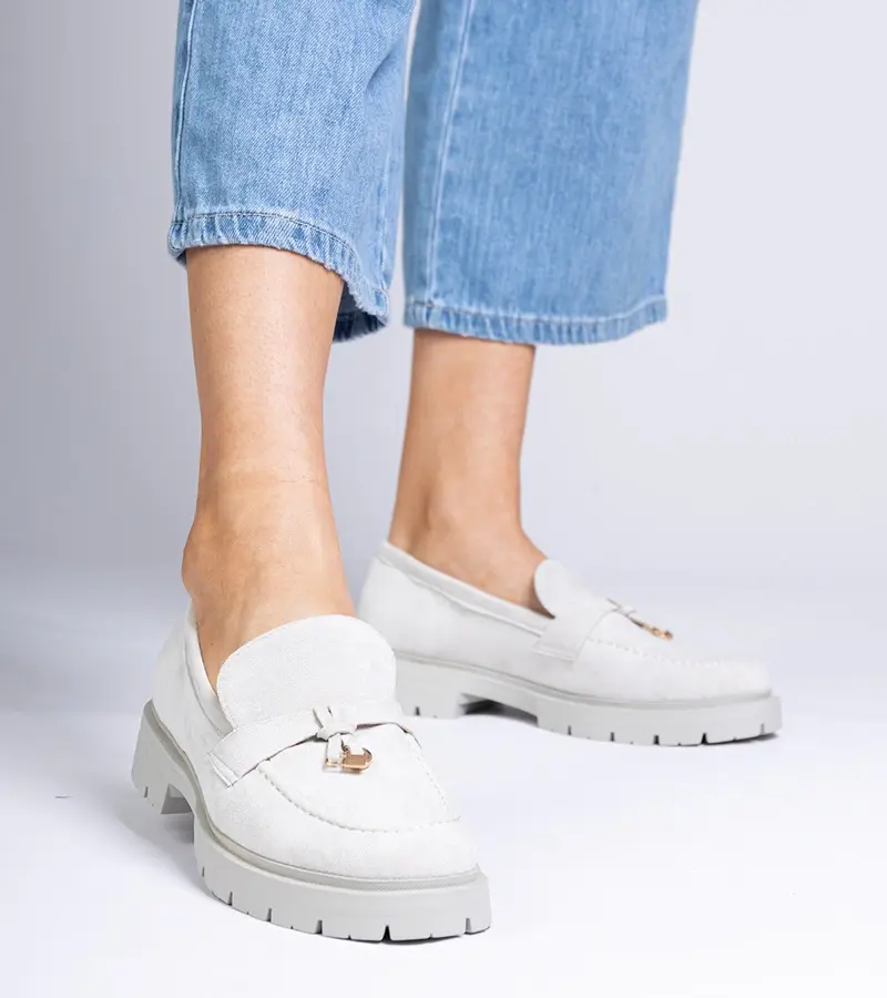 Gemre Sivé elegantné mokasíny z ekosemišu s ozdobou Marsella