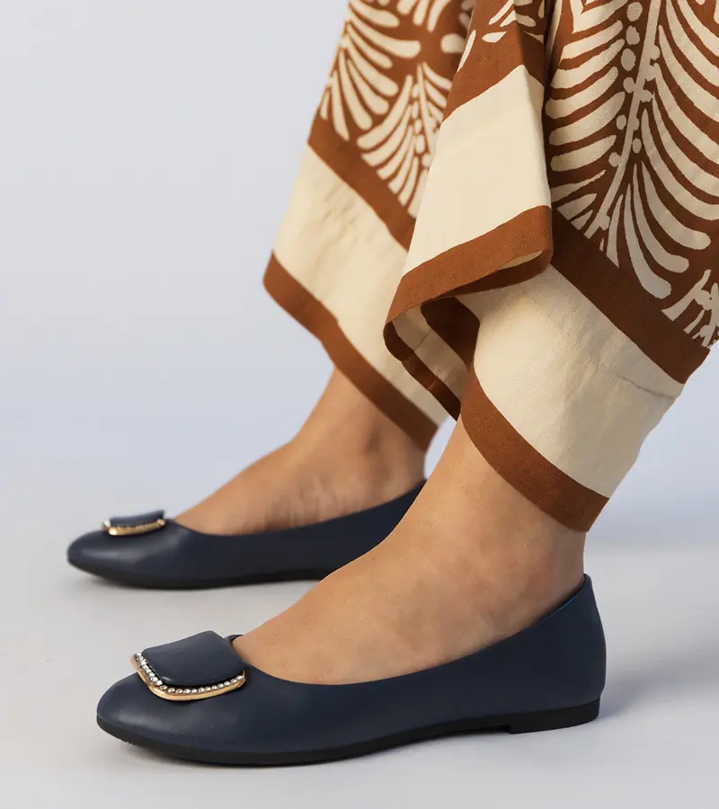 Gemre Tmavomodré dámske balerínky s kryštálikmi Bejla