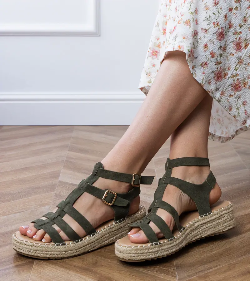 Gemre Zelené sandále espadrilky na nízkej platforme Amur