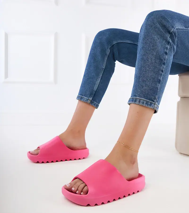 Gemre Ružové dámske gumové šľapky Papitos