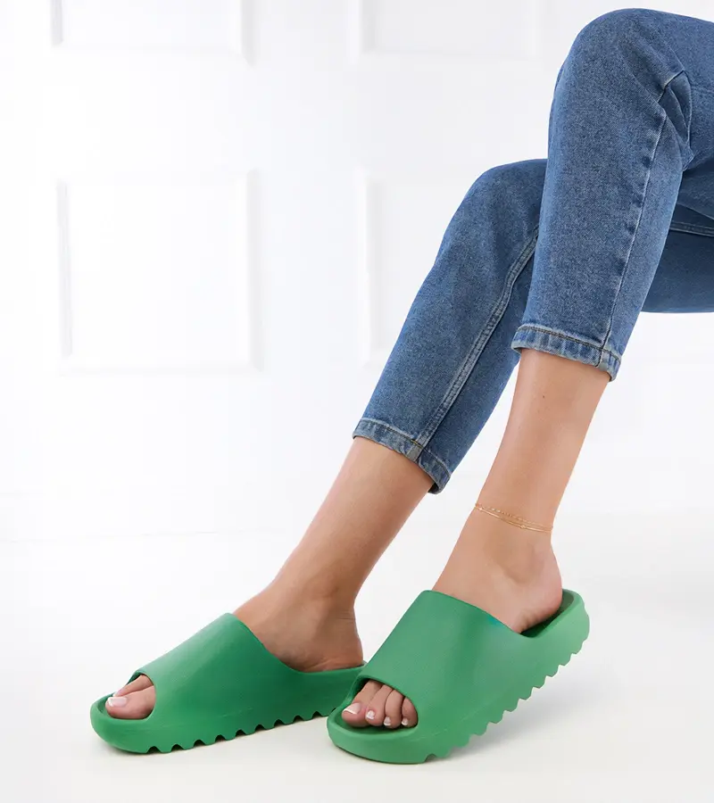 Gemre Zelené dámske gumové šľapky Papitos