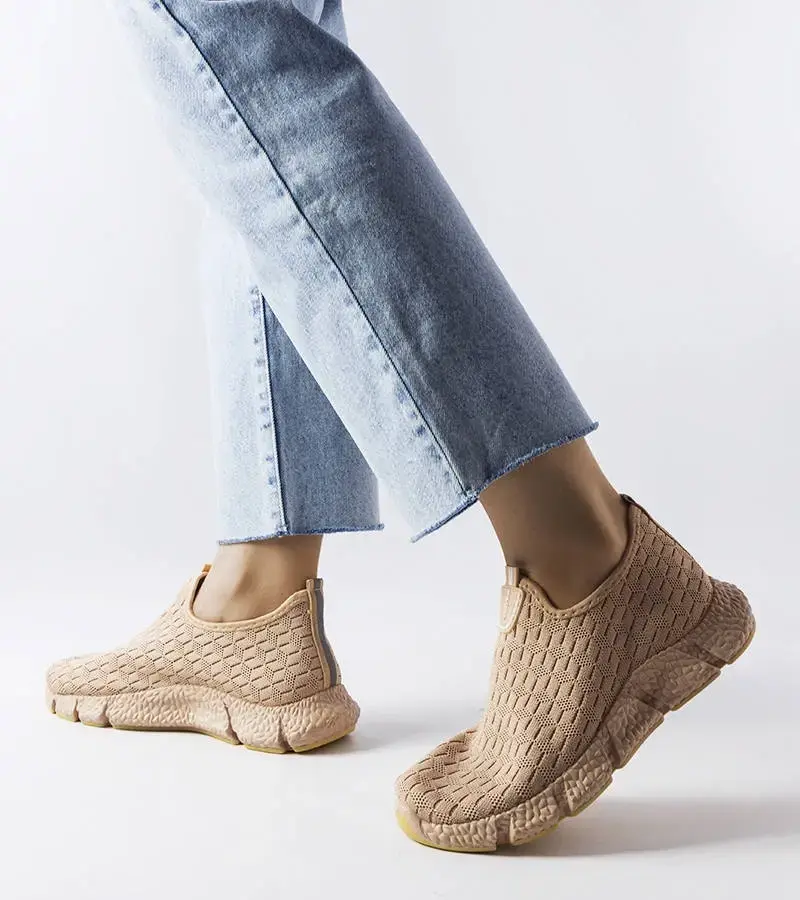 Gemre Béžové športové slip-on tenisky Obenor