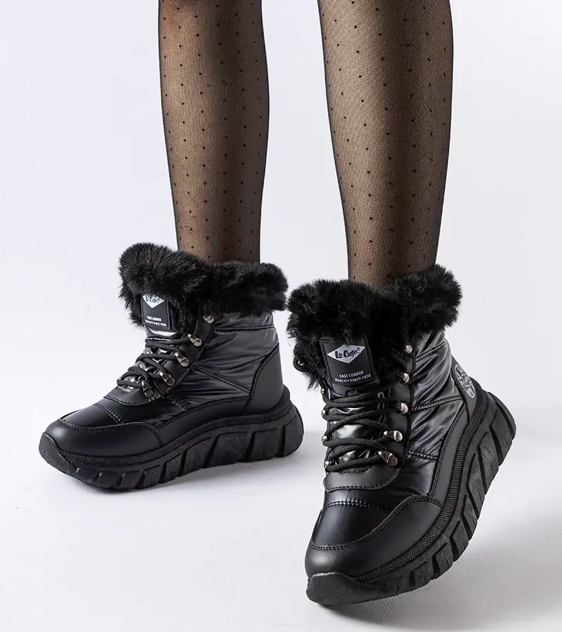 Lee Cooper - producent Čierne snehule Lee Cooper