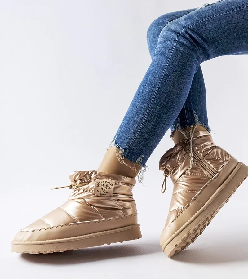 Lee Cooper - producent Zlaté snehule Lee Cooper