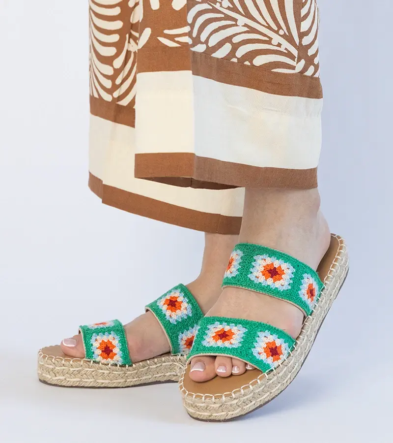 Gemre Zelené vyšívané espadrilky Lelis