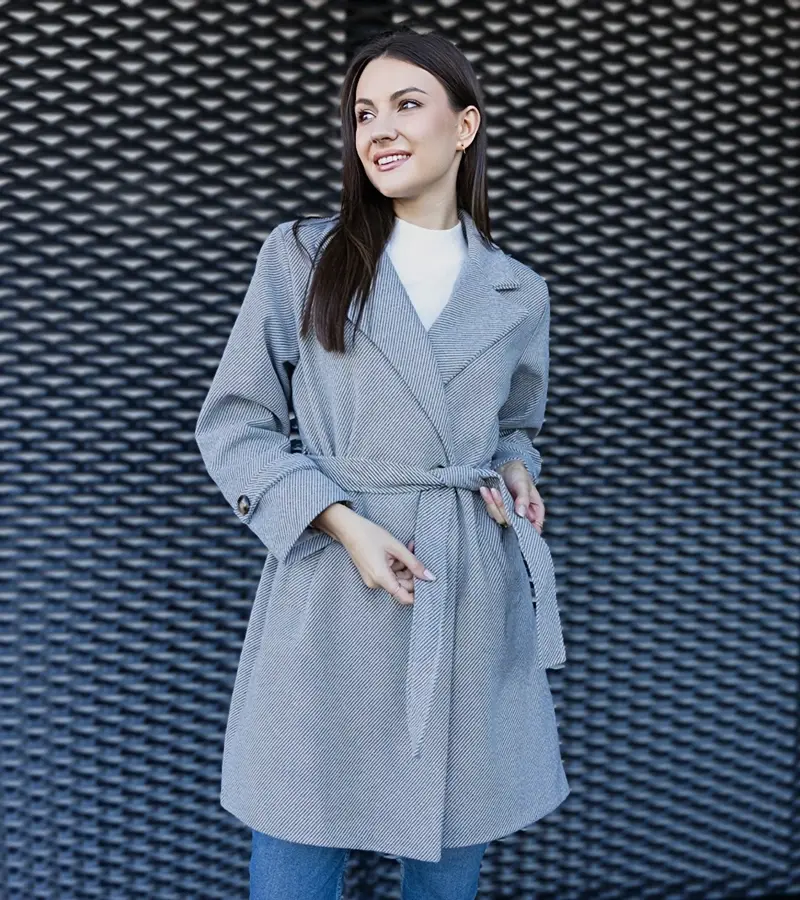 Gemre Elegantný šedý oversize kabát Bahera.