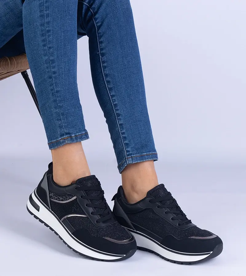 Gemre Čierne tenisky zdobené brokátom a kryštálmi Savina