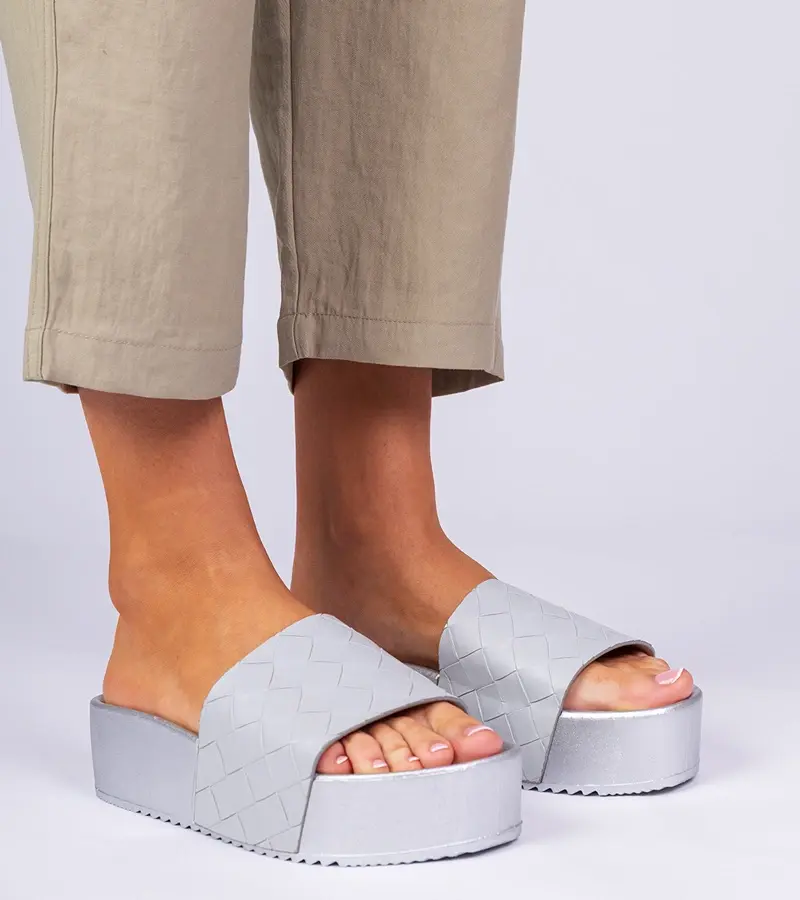 Gemre Gray slides with embossed Kelisa