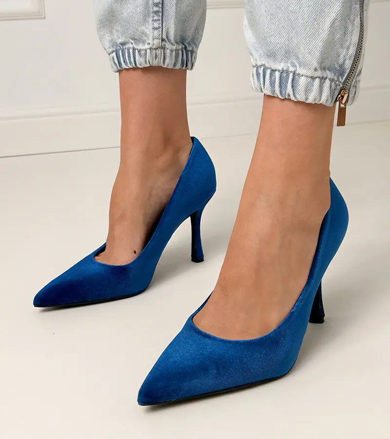 Gemre Tmavomodré zamatové lodičky na ihličkovom podpätku Bales