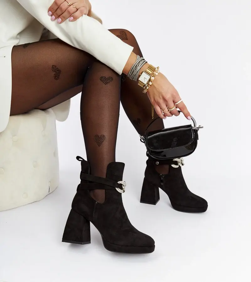 Gemre Čierne čižmičky zdobené zirkónmi Elm