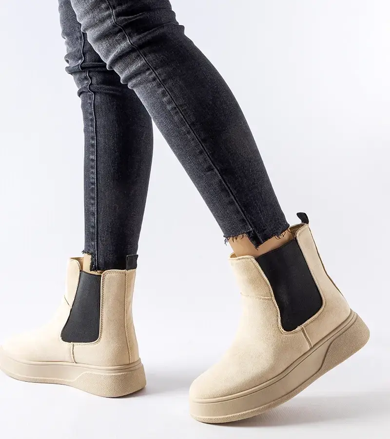 Gemre Beige platform boots Benilde