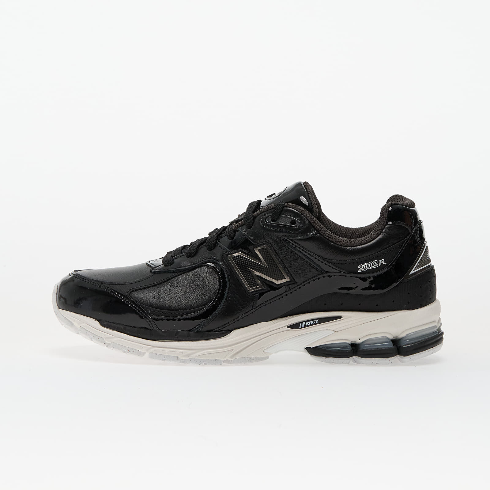 Tenisky New Balance 2002R Black/ White EUR 47.5