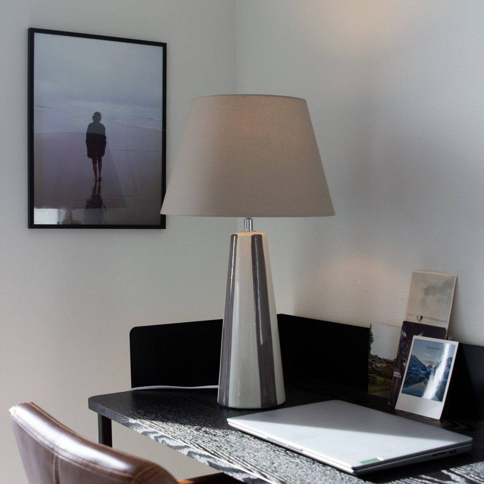 PR Home Stolová lampa Leya, hnedá/biela, výška 54 cm kov/textil