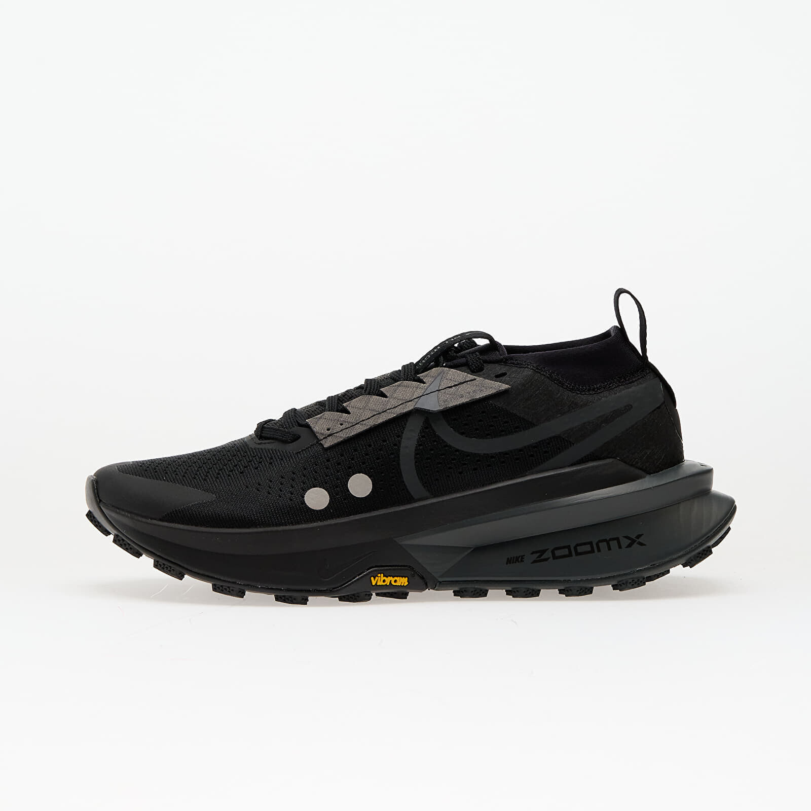 Tenisky Nike Zoomx Zegama Trail 2 Black/ Anthracite-Mtlc Platinum EUR 45.5