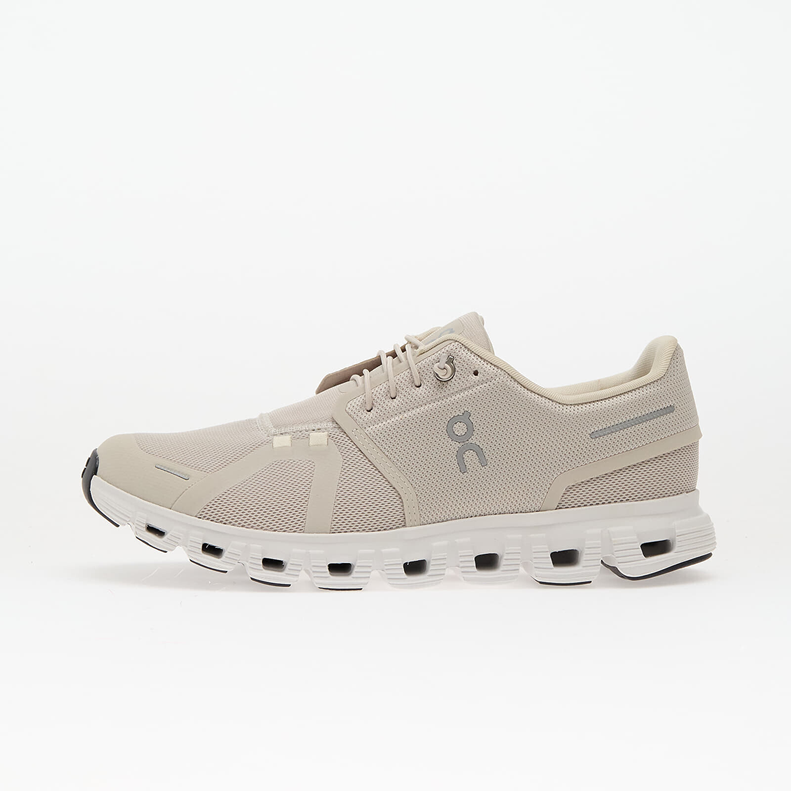 Tenisky On M Cloud 6 Pearl/ White EUR 40.5