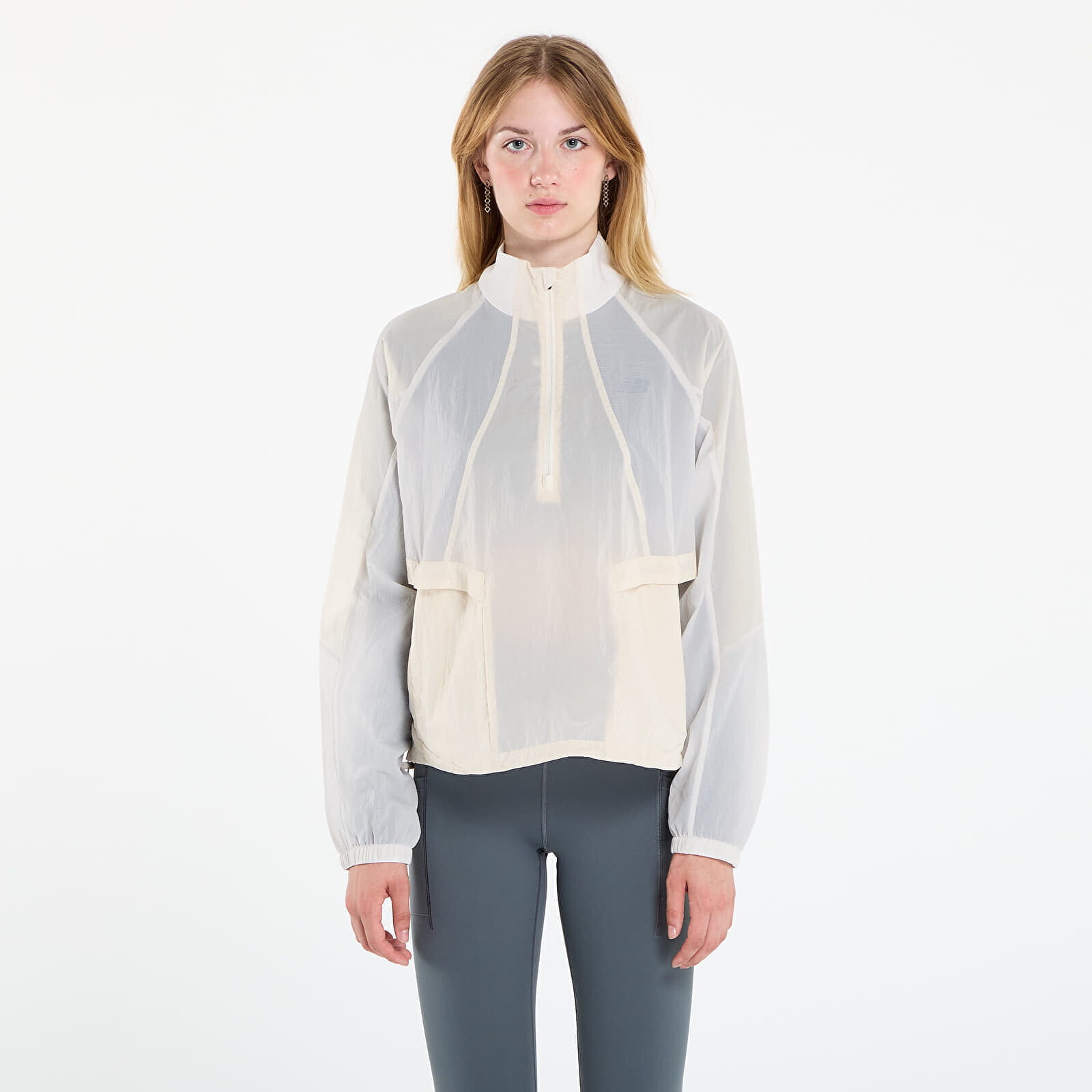 Bunda New Balance Better Run Water Resistant Jacket Linen XS