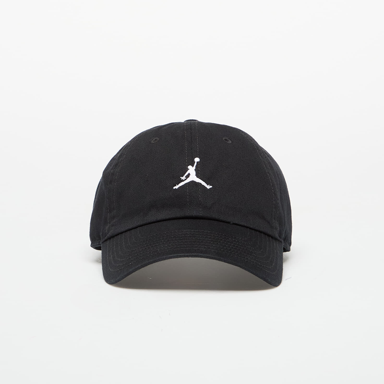 Šiltovka Jordan Club Cap Black/ White S/M
