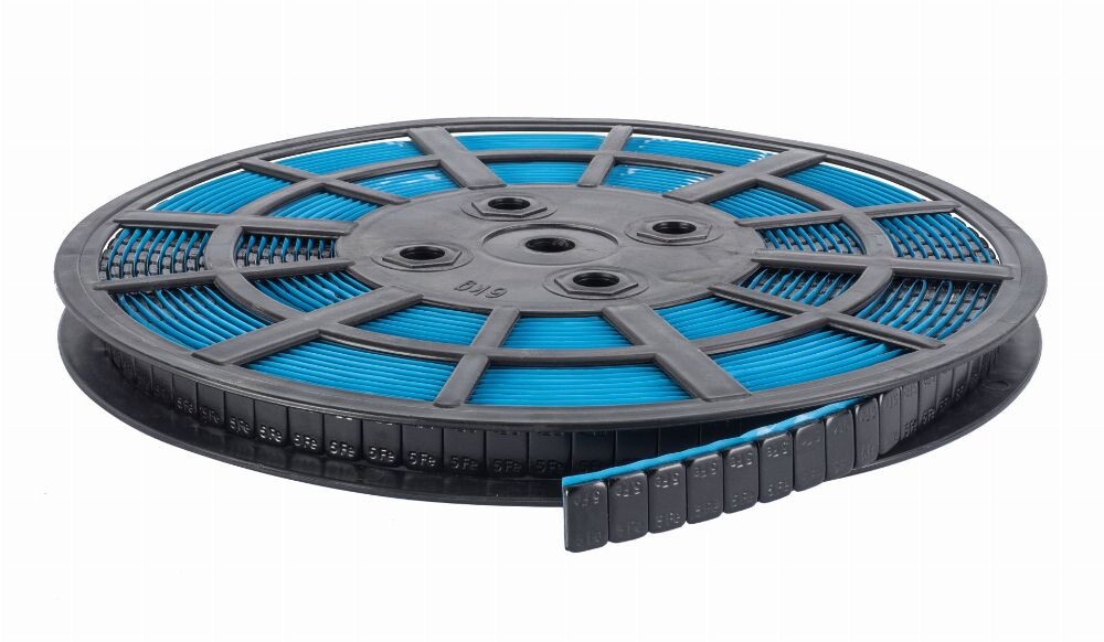 ALU SLIM - FE 5g adhesive wheel weight on a 6kg roll, painted black