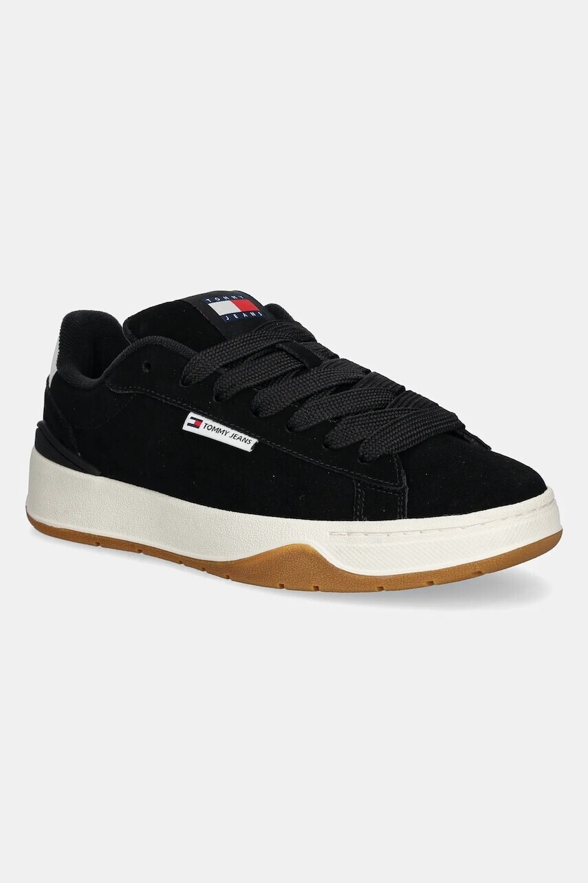 Semišové tenisky Tommy Jeans TJW SKATE SNEAKER čierna farba, EN0EN02677