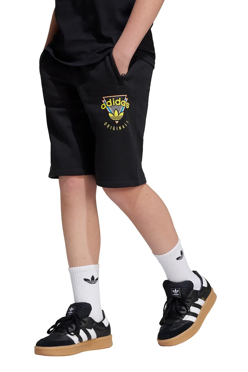 Detské krátke nohavice adidas Originals čierna farba, nastaviteľný pás JC5866