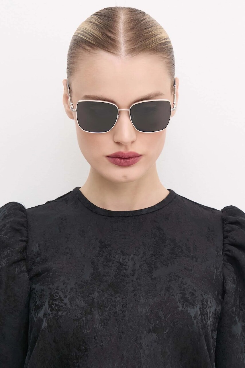 Slnečné okuliare Burberry dámske, čierna farba, 0BE3158