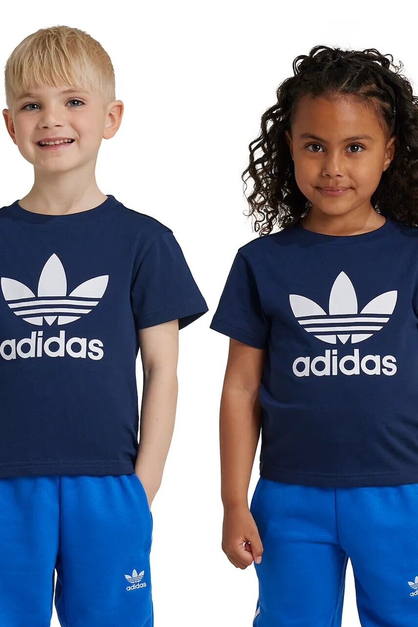 Detské bavlnené tričko adidas Originals tmavomodrá farba, s potlačou, IY2382