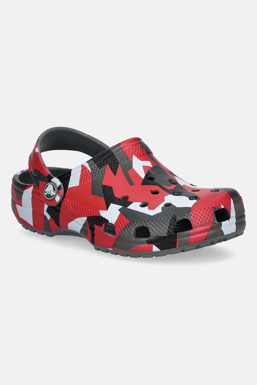 Šľapky Crocs CLASSIC GEO CAMO CLOG KIDS šedá farba, 211171