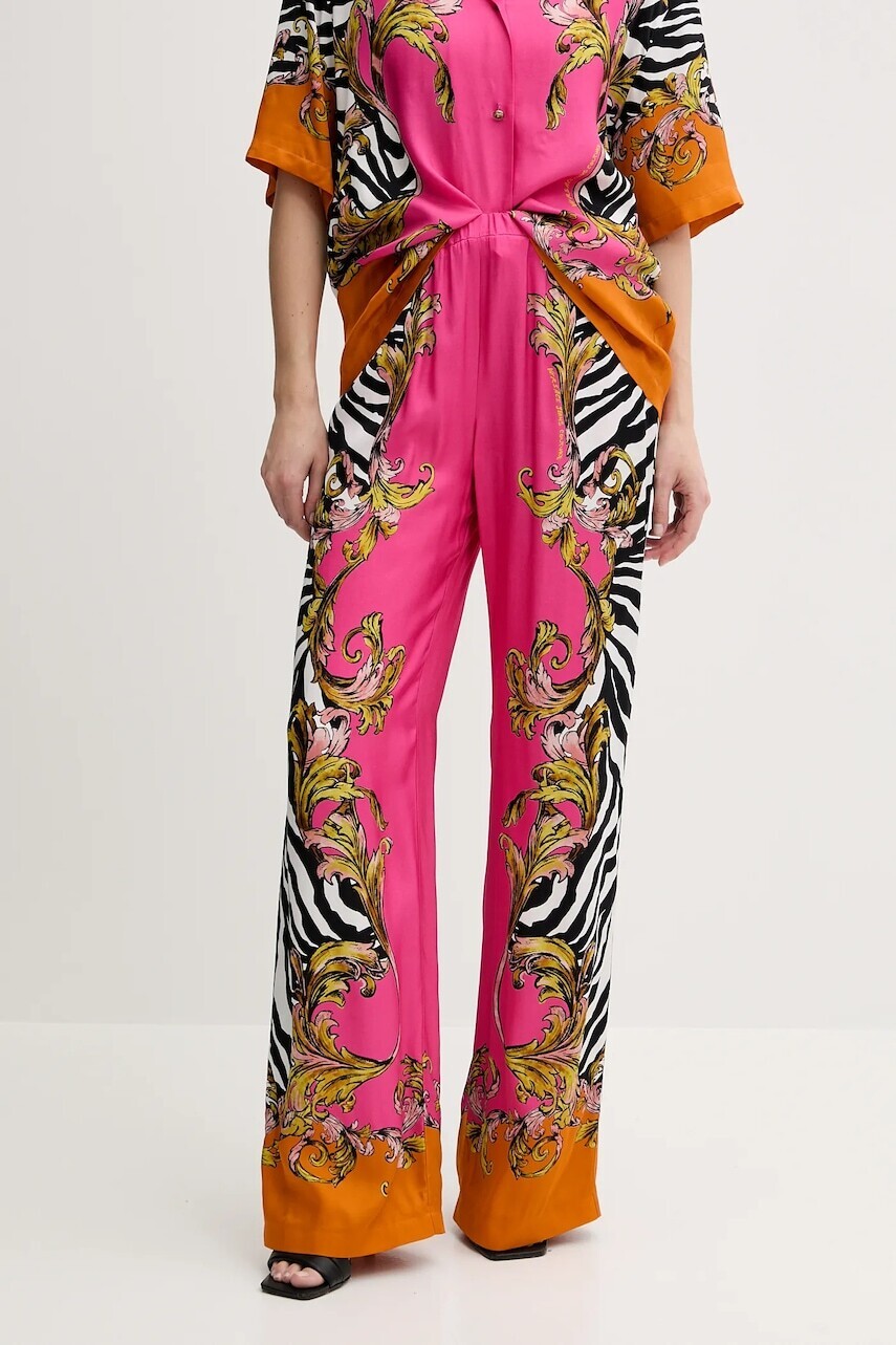 Nohavice Versace Jeans Couture ružová farba, široké, vysoký pás, 78HAA1P2 NS653