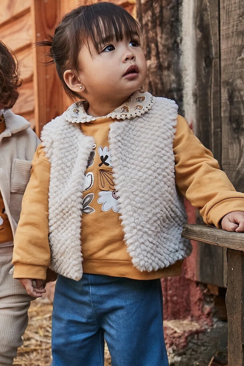 Detská vesta Mayoral béžová farba, 2359