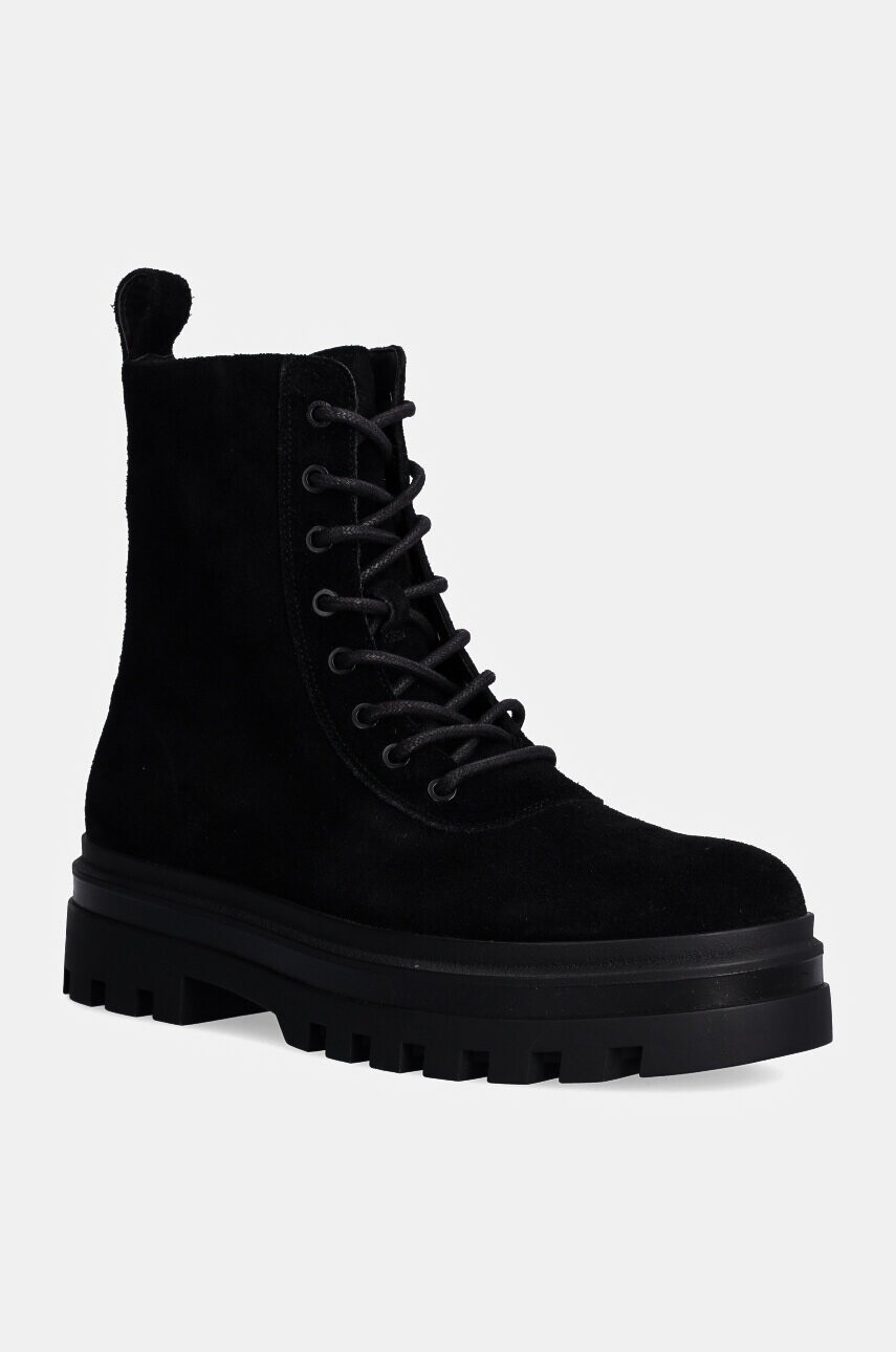 Semišové členkové topánky Calvin Klein Jeans LUGGED LACE ZIP BOOT OXF HR SU pánske, čierna farba, YM0YM01068