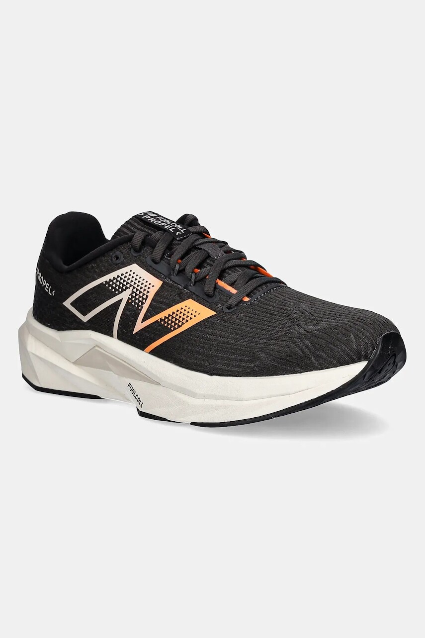 Bežecké topánky New Balance FuelCell Propel v5 čierna farba, MFCPRCB5