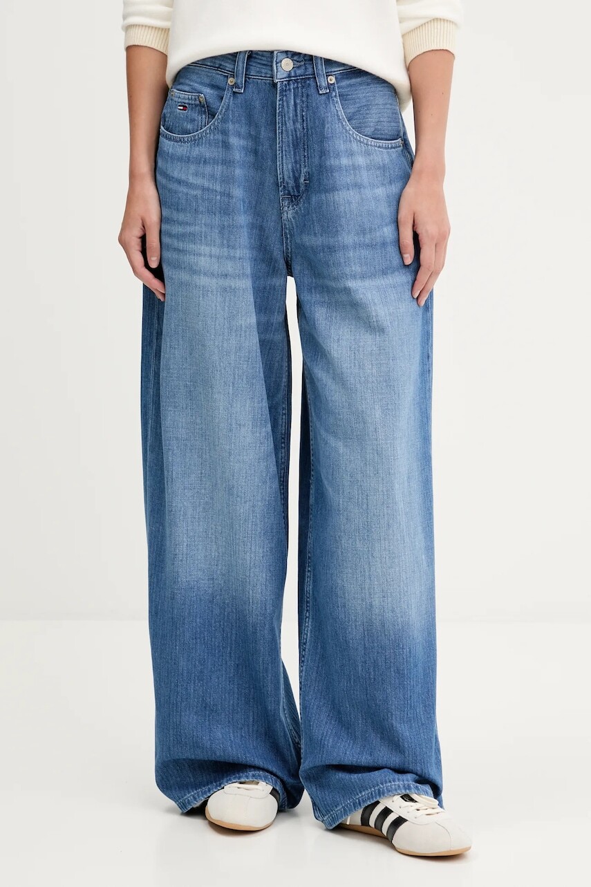 Rifle Tommy Jeans modrá farba, DW0DW21738