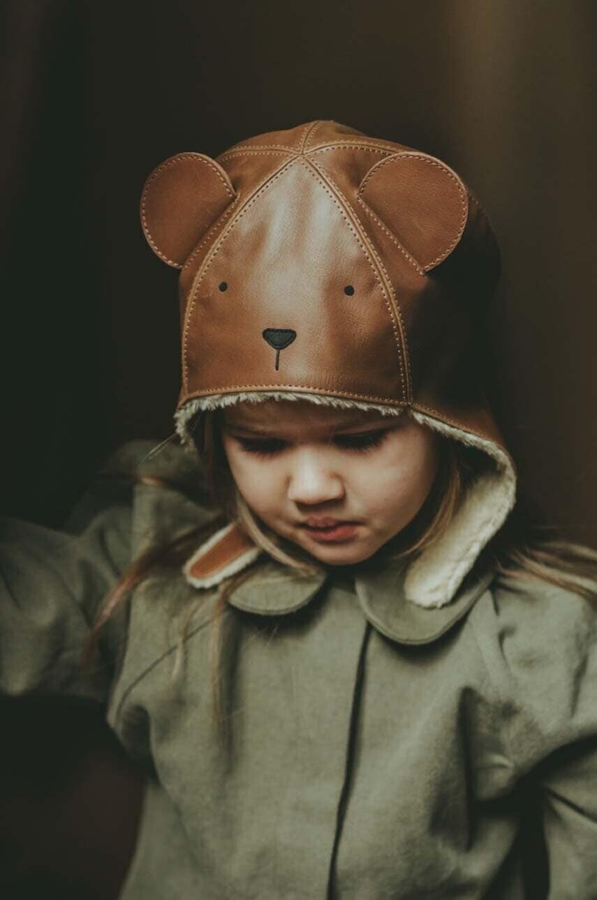 Detská čiapka Donsje Kapi Classic Hat Bear hnedá farba biela, 6020001