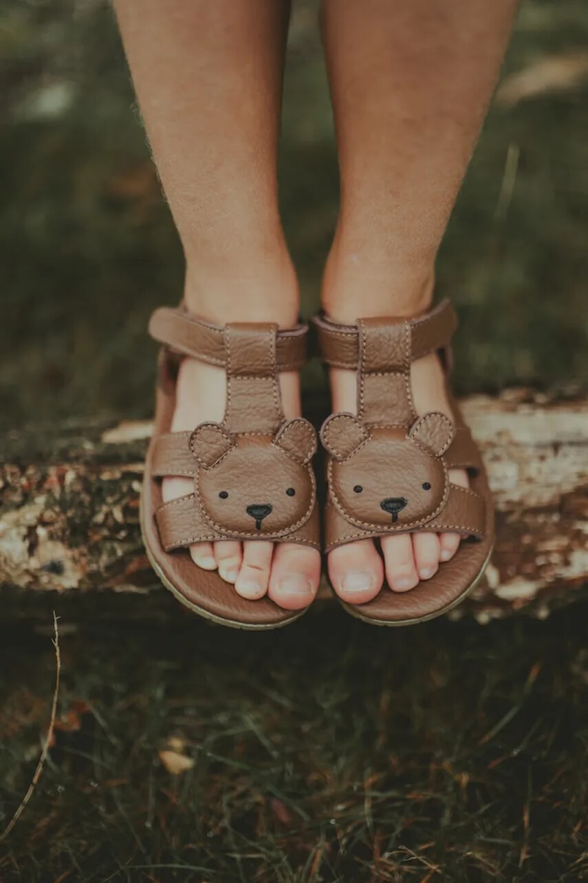 Detské kožené sandále Donsje Dhalo Sandals Bear hnedá farba, 2027701