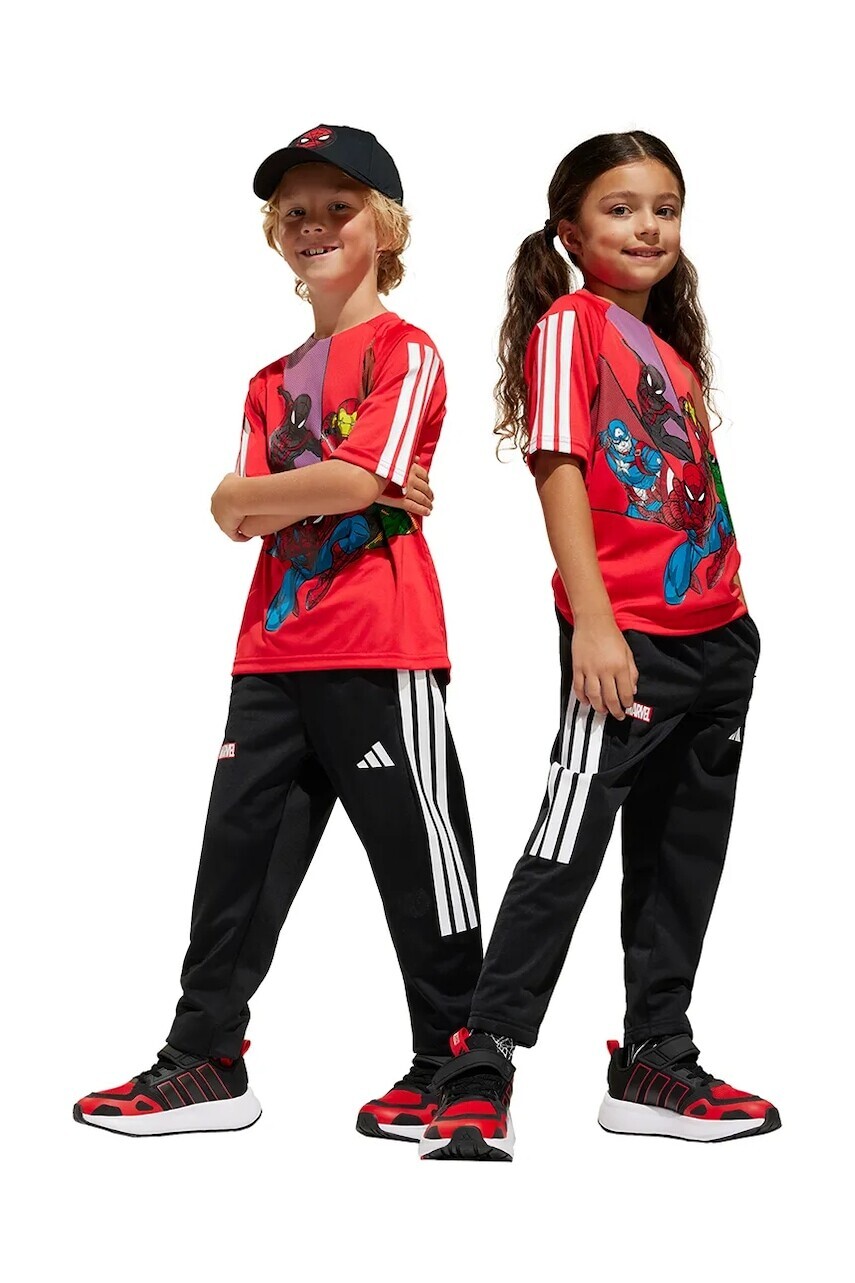 Detské tričko adidas MRVL červená farba, JF3654
