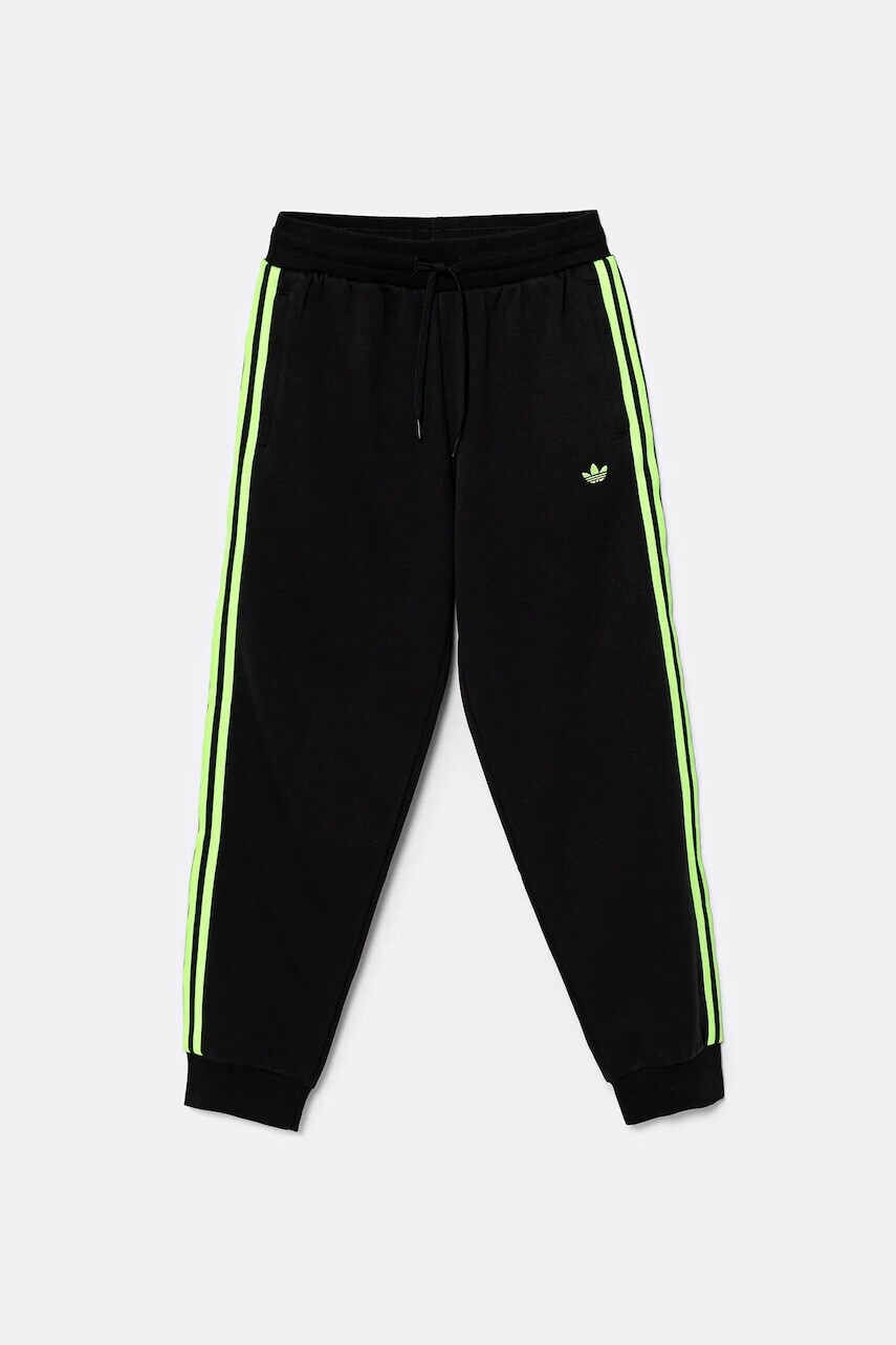 Detské tepláky adidas Originals čierna farba, s nášivkou, JV7796