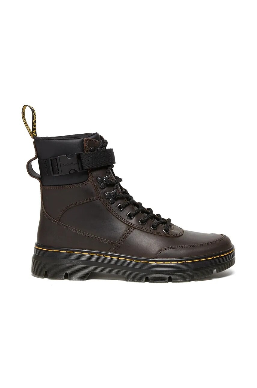 Kožené členkové topánky Dr. Martens Combs Tech Leather hnedá farba, na plochom podpätku, jemne zateplené, DM27804201