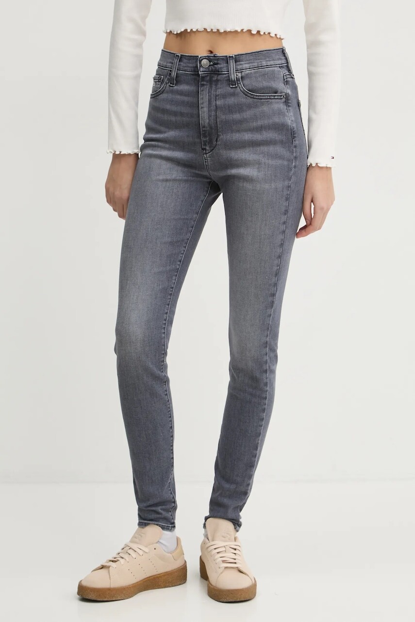 Rifle Tommy Jeans dámske, šedá farba, DW0DW19590