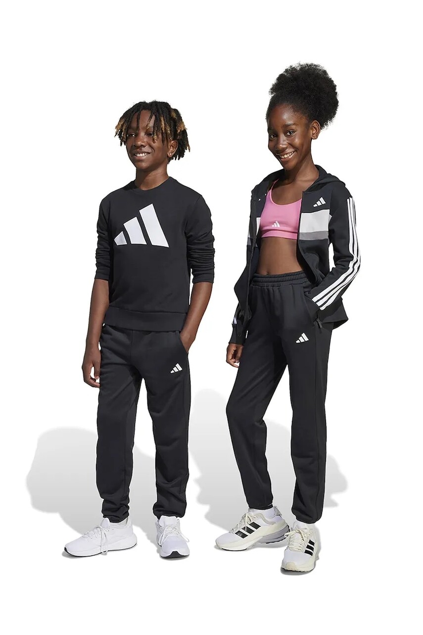 Detské tepláky adidas čierna farba, s potlačou, JJ1025