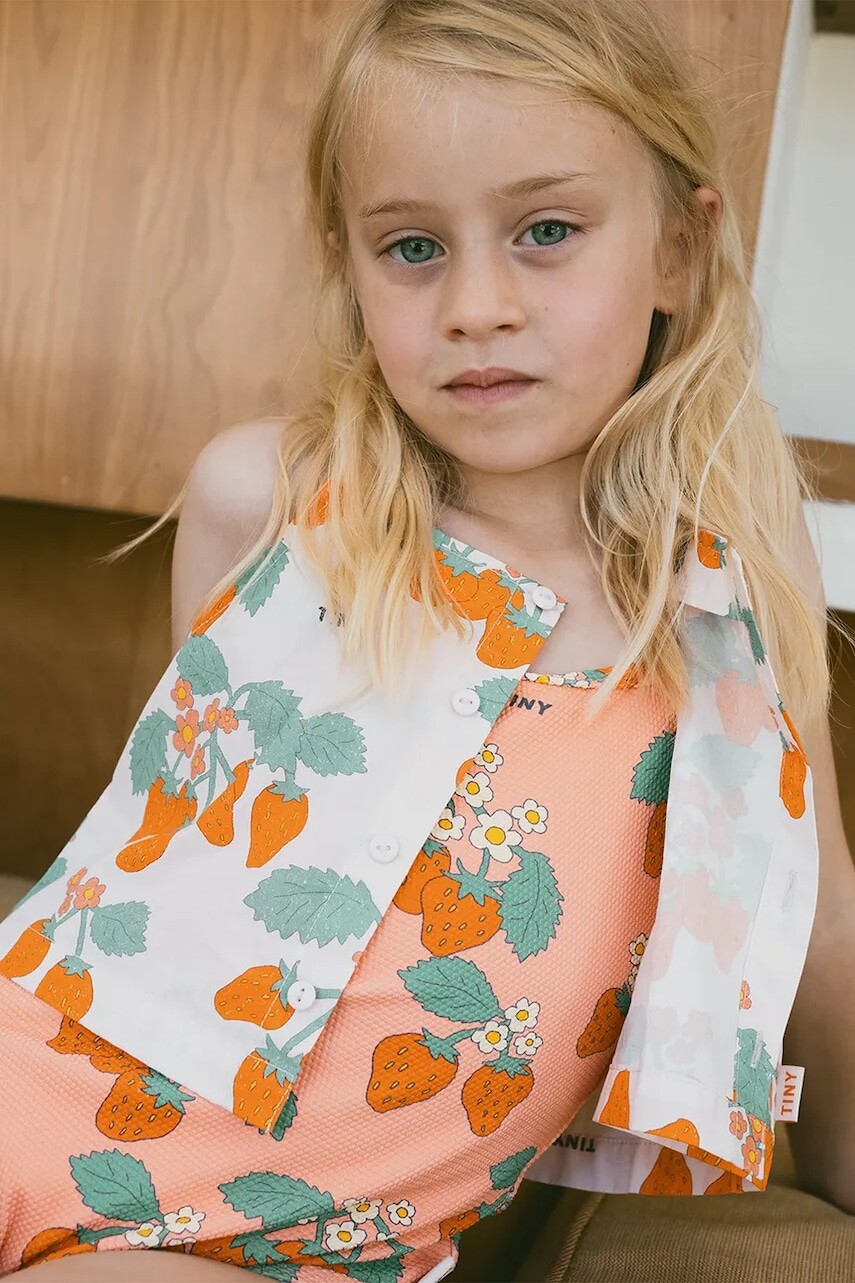 Detský bavlnený top Tinycottons STRAWBERRIES WOVEN CROP TOP ružová farba, SS25-164