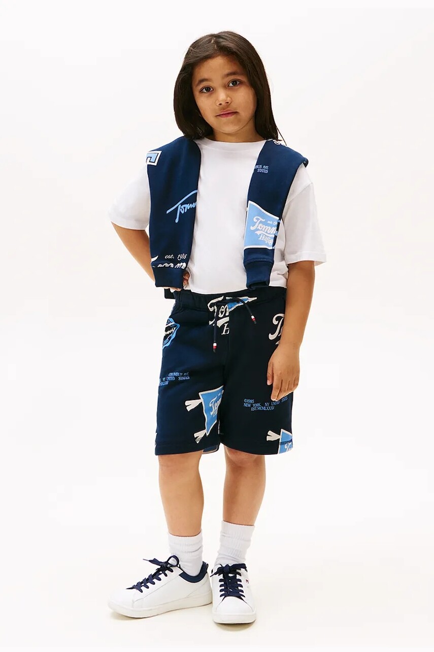 Šortky Tommy Hilfiger tmavomodrá farba, nastaviteľný pás KB0KB09806