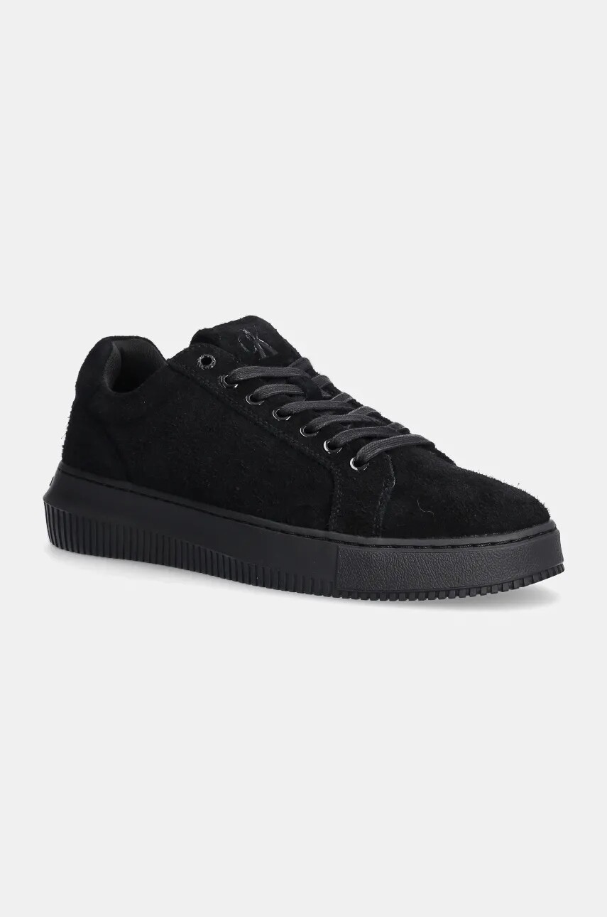 Semišové tenisky Calvin Klein Jeans CHUNKY CUPSOLE LOW SUEDE čierna farba, YM0YM01121