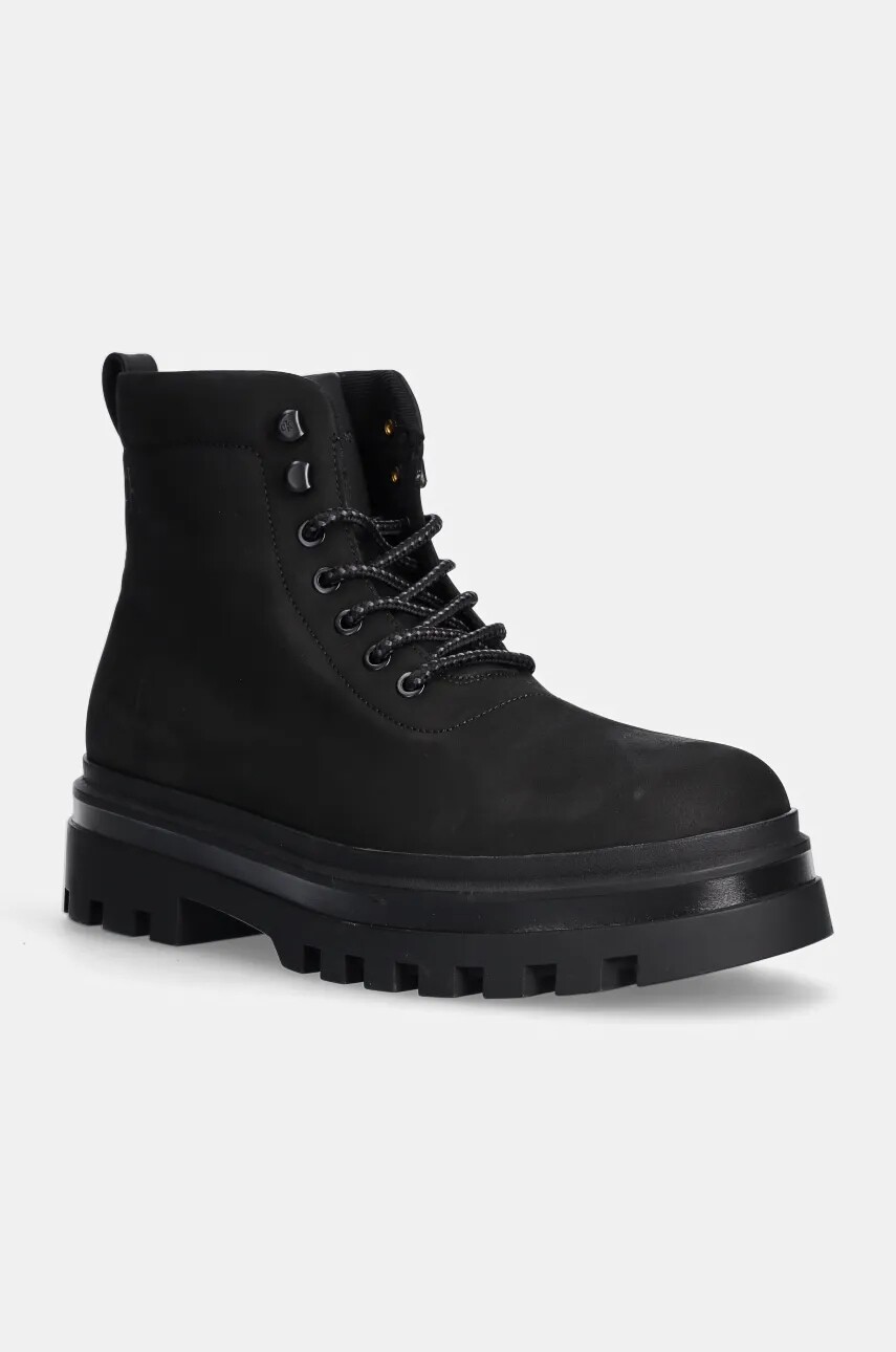 Nubukové topánky Calvin Klein Jeans LUGGED LACEUP BOOT OXF HIKING NB čierna farba, YM0YM01076