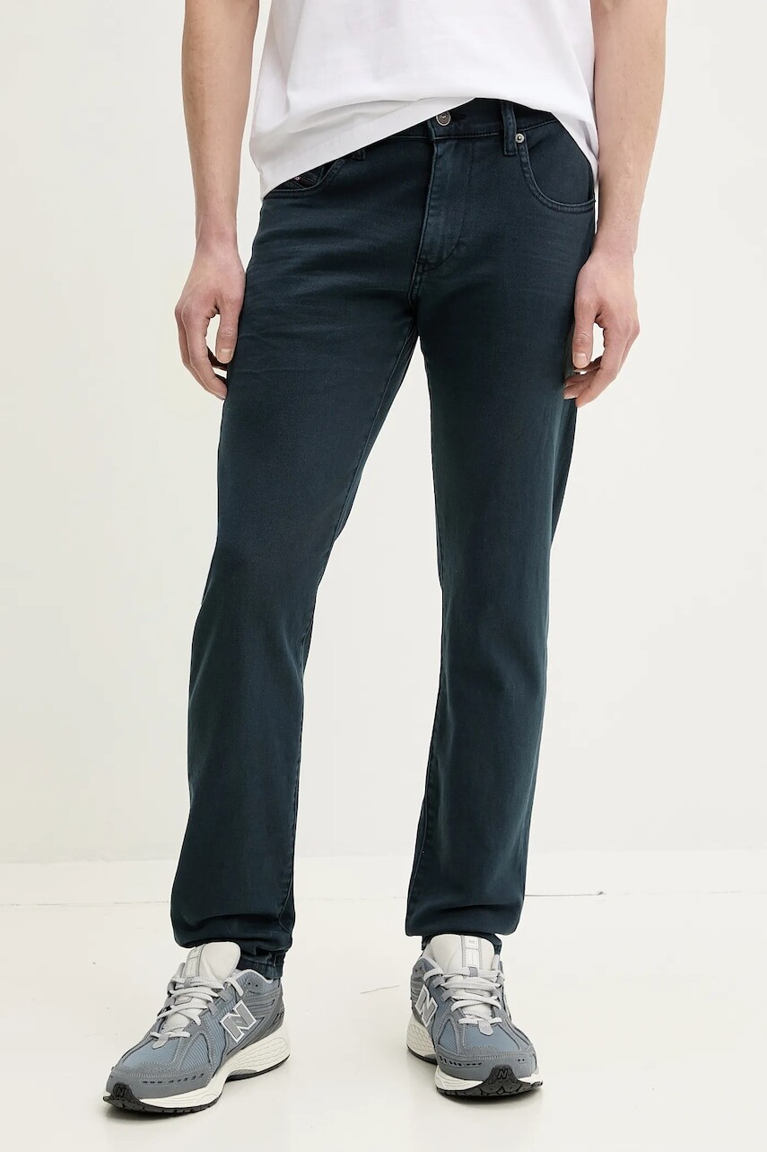 Rifle Diesel 2019 D-STRUKT L.32 TROUSERS pánske, tmavomodrá farba, A03558.0QWTY