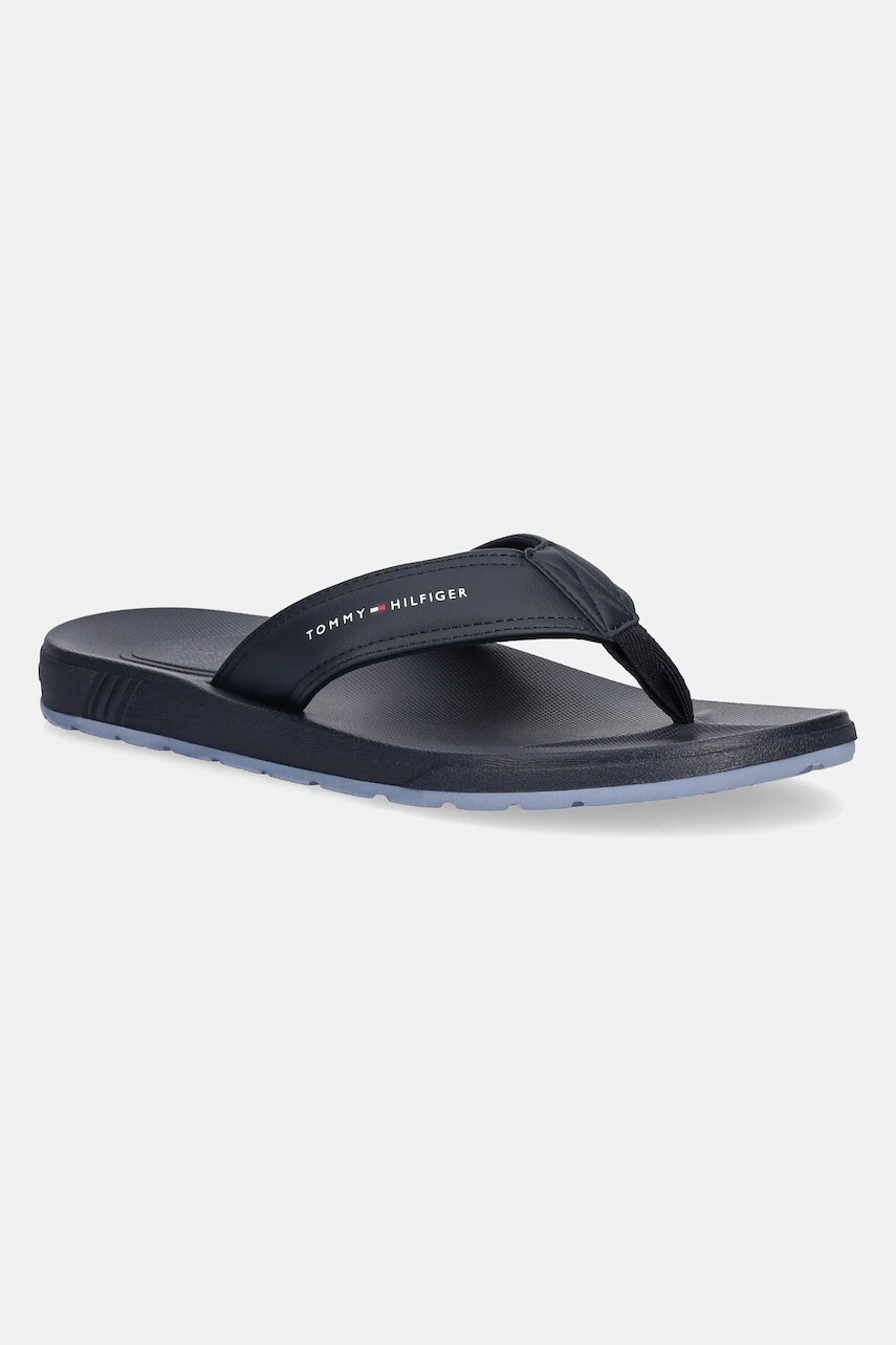 Šľapky Tommy Hilfiger MOLDED COMFORT TH BEACH SANDAL tmavomodrá farba, FM0FM05508