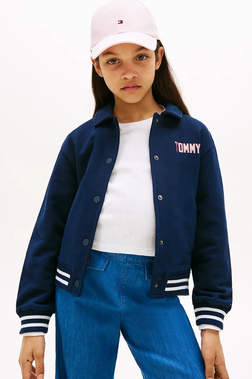 Bunda Tommy Hilfiger tmavomodrá farba, KG0KG08689