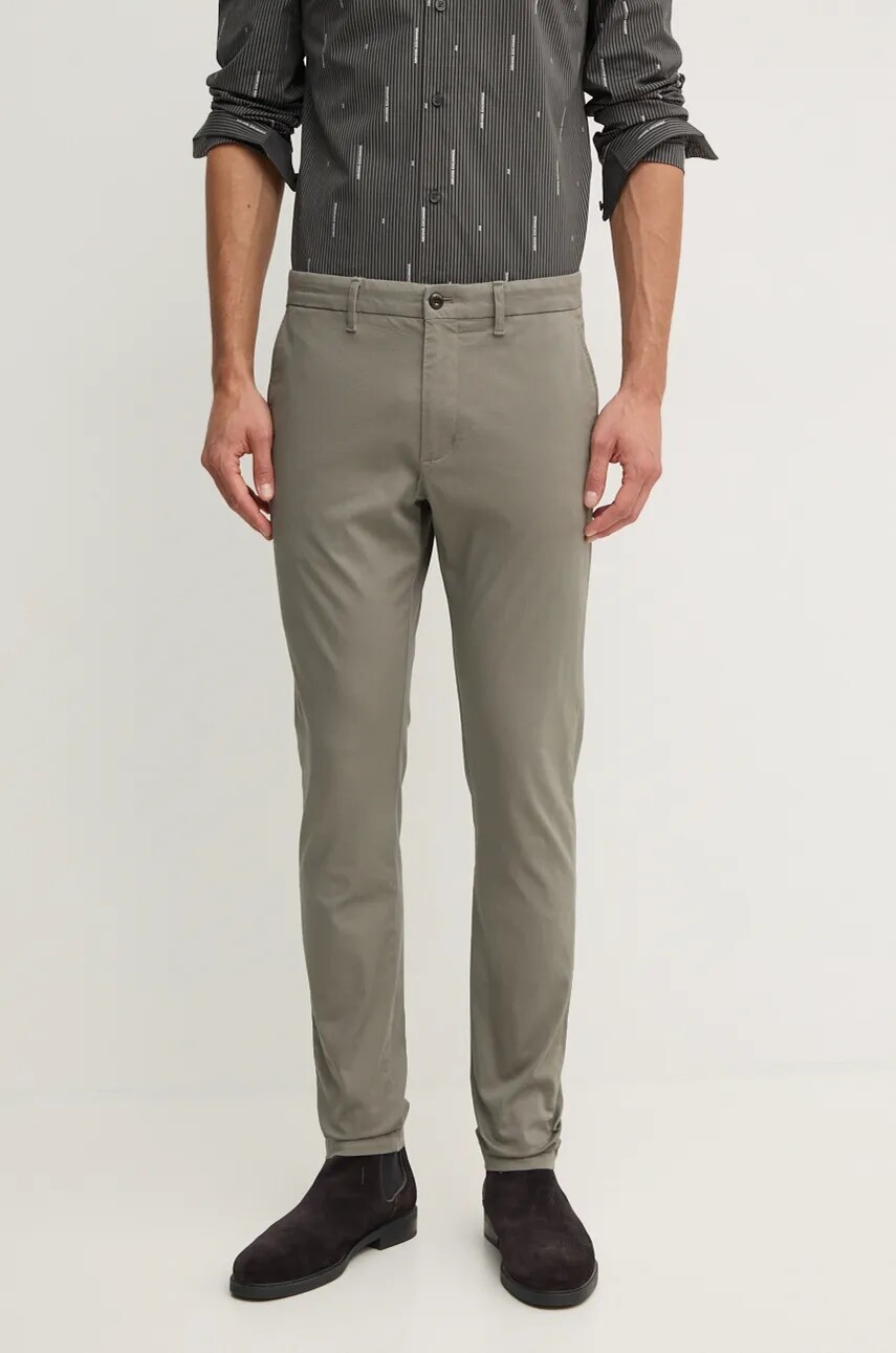 Nohavice Tommy Hilfiger pánske, šedá farba, priliehavé, MW0MW35638